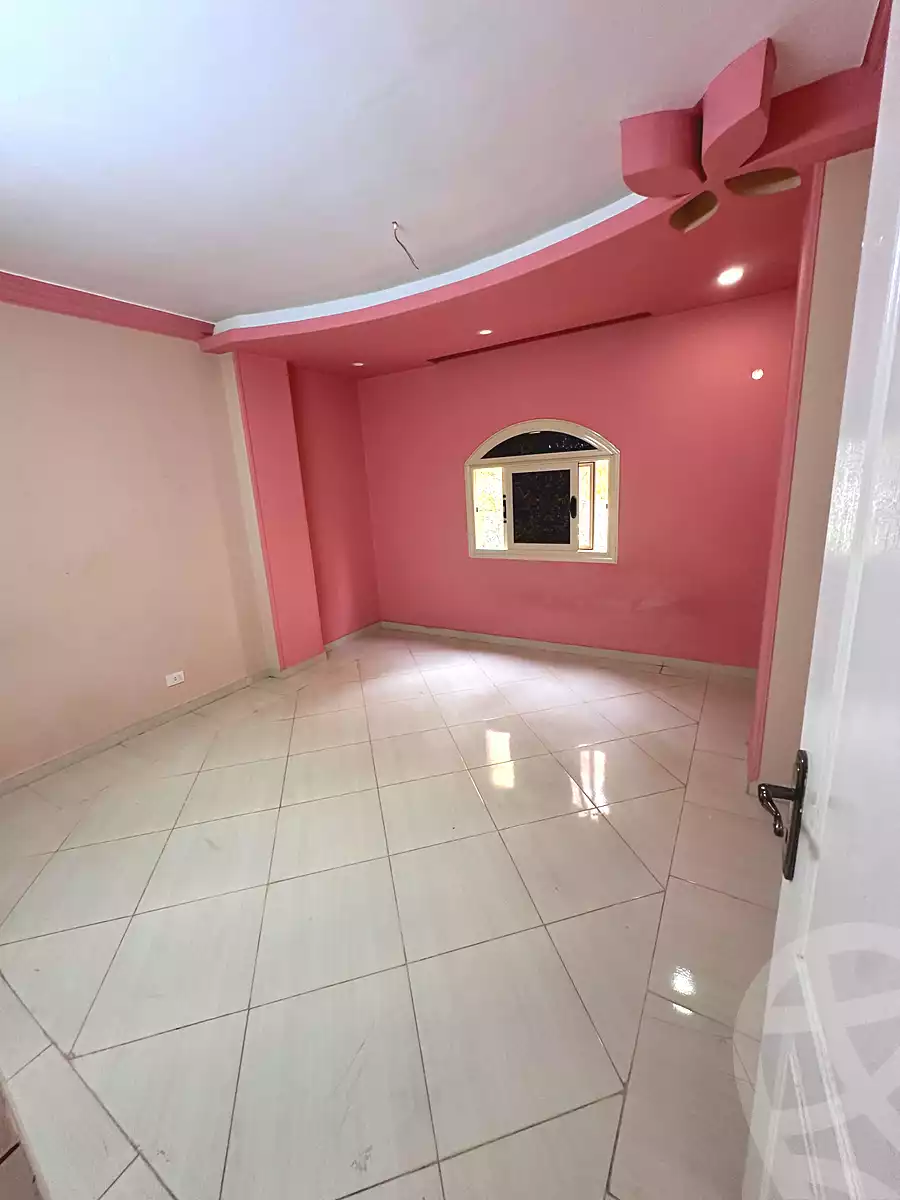 https://aqarmap.com.eg/ar/listing/6784352-for-rent-cairo-6th-of-october-el-ahyaa-neighborhood-3rd-al-hay-al-thalith-st