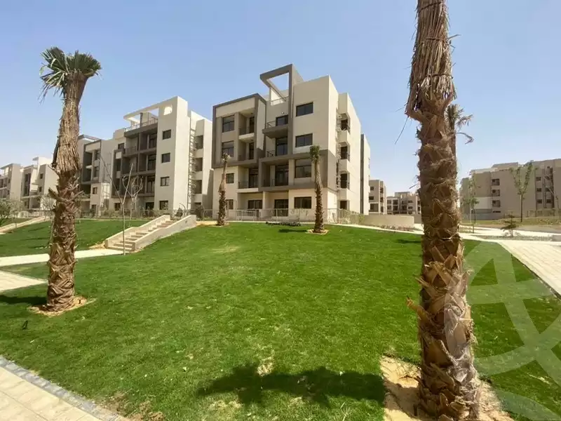 https://aqarmap.com.eg/en/listing/6784760-for-sale-cairo-new-cairo-compounds-fifth-square