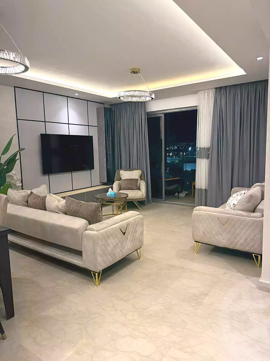 https://aqarmap.com.eg/ar/listing/6784897-for-sale-cairo-el-sheikh-zayed-city-compounds-zyd-wr-llttwyr-z-tower