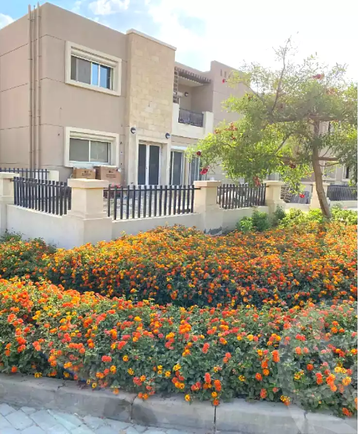 https://aqarmap.com.eg/en/listing/6782969-for-sale-cairo-new-cairo-compounds-tag-city-shalya-taj-city