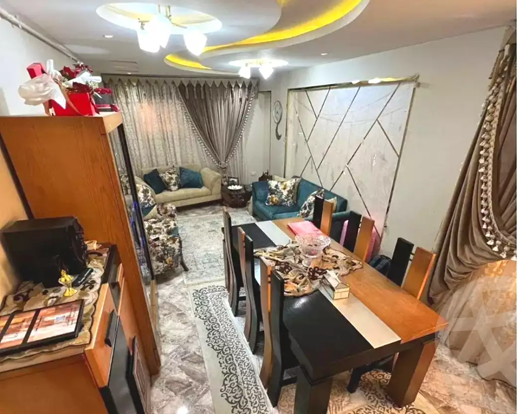 https://aqarmap.com.eg/ar/listing/6785423-for-sale-alexandria-moharram-bey-el-bakry-st