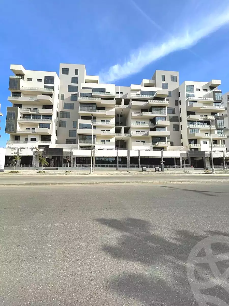 https://aqarmap.com.eg/ar/listing/6785400-for-sale-cairo-new-administrative-capital-r3-jade-park-compound-city-edge
