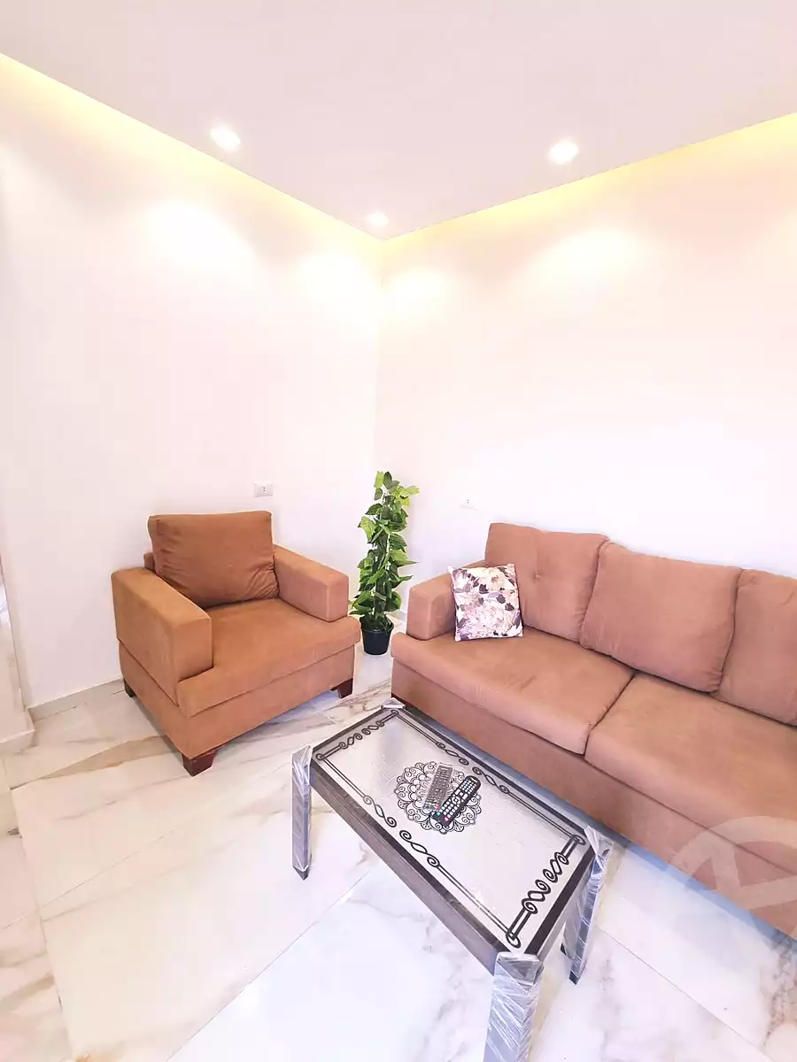 https://aqarmap.com.eg/ar/listing/6786301-for-rent-cairo-6th-of-october-lhsry