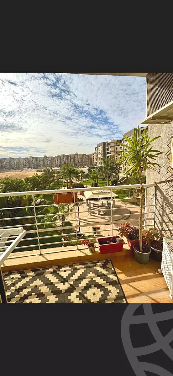 https://aqarmap.com.eg/en/listing/6786349-for-sale-cairo-new-cairo-compounds-dar-misr-el-koronfel