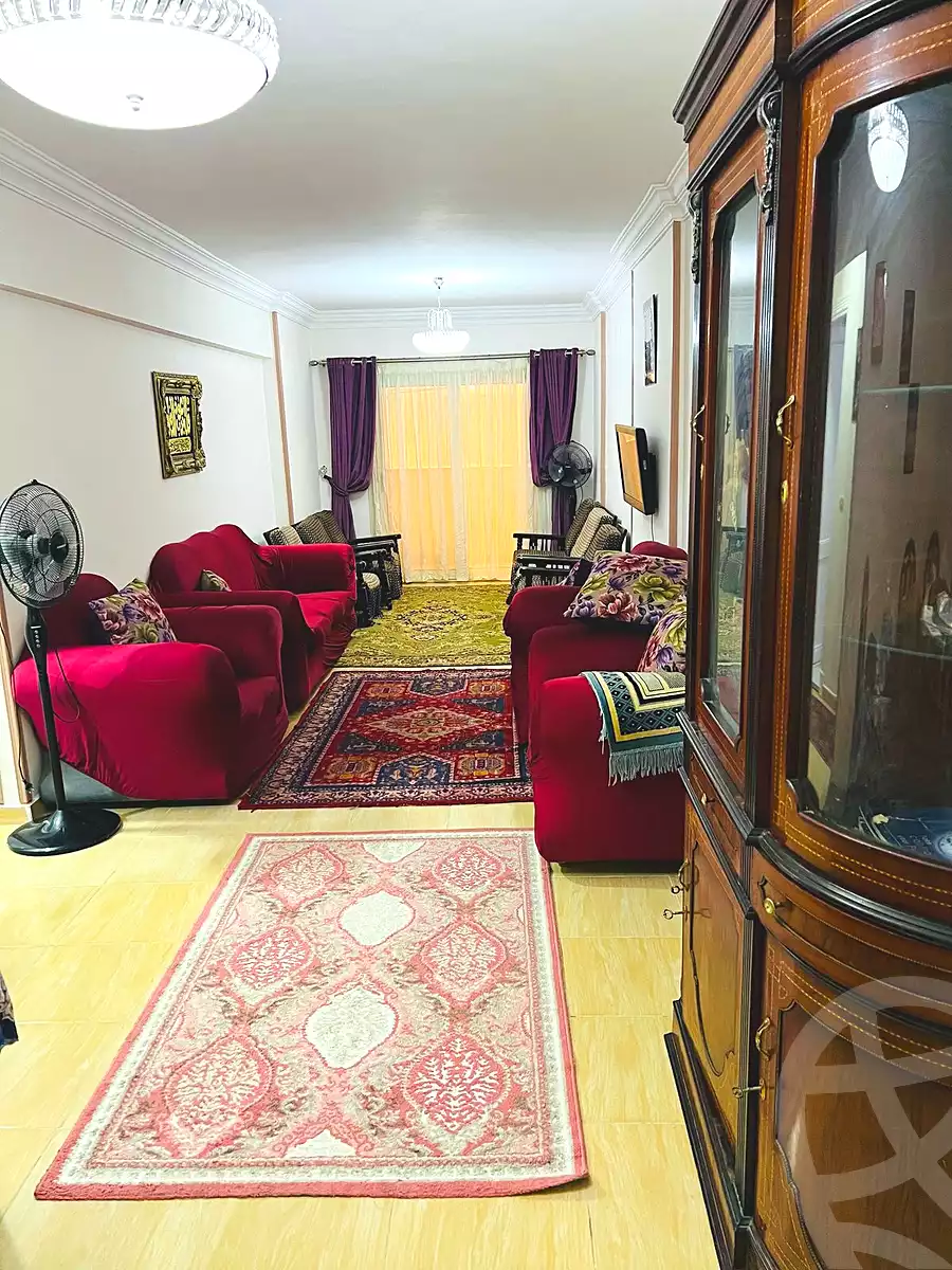 https://aqarmap.com.eg/ar/listing/6786769-for-rent-alexandria-el-montazah-compounds-in-el-montazah-cecilia-compound