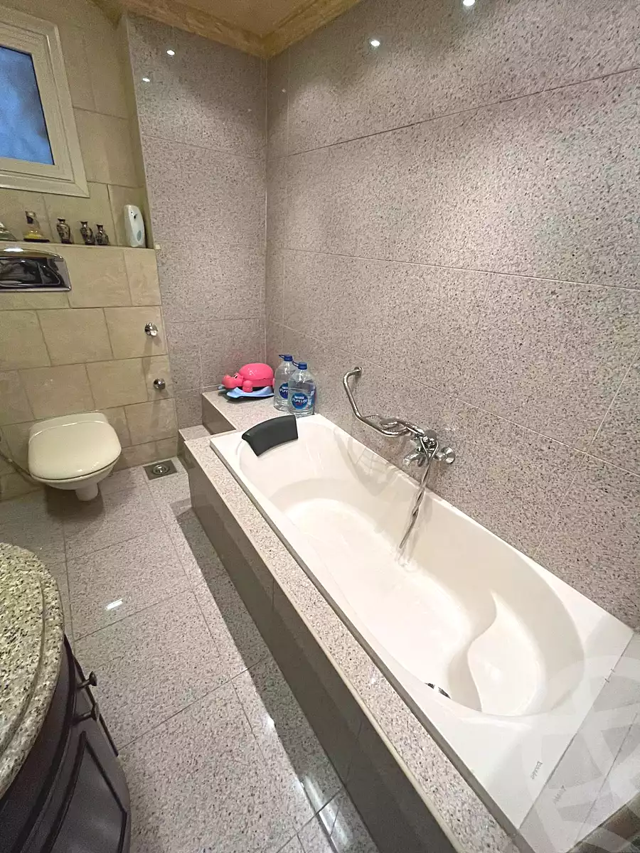 https://aqarmap.com.eg/ar/listing/6786799-for-sale-cairo-new-cairo-el-narges-el-narges-omarat-beirut-st