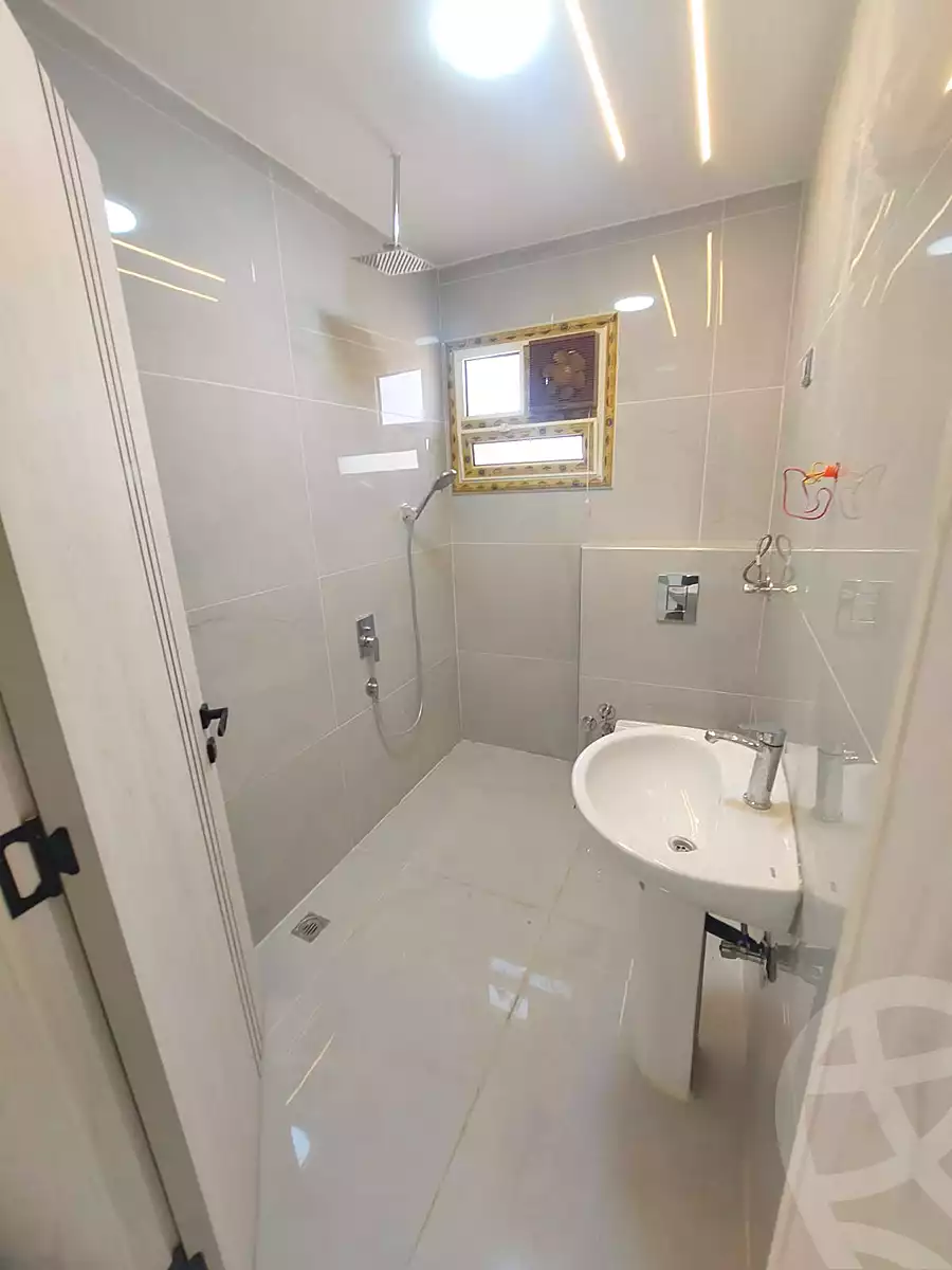https://aqarmap.com.eg/ar/listing/6786852-for-sale-cairo-el-shorouk-lmntq-lthmn-neighbourhood-1