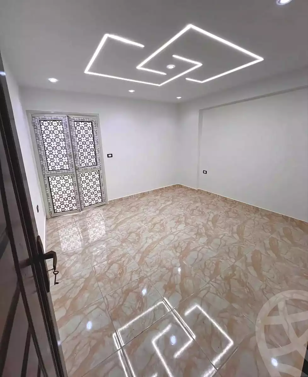 https://aqarmap.com.eg/en/listing/6787178-for-sale-alexandria-lsywf-el-falki