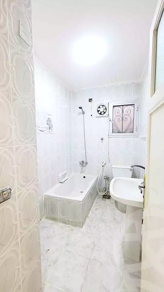 https://aqarmap.com.eg/ar/listing/6787306-for-sale-alexandria-l-jmy-shataa-el-nakheel