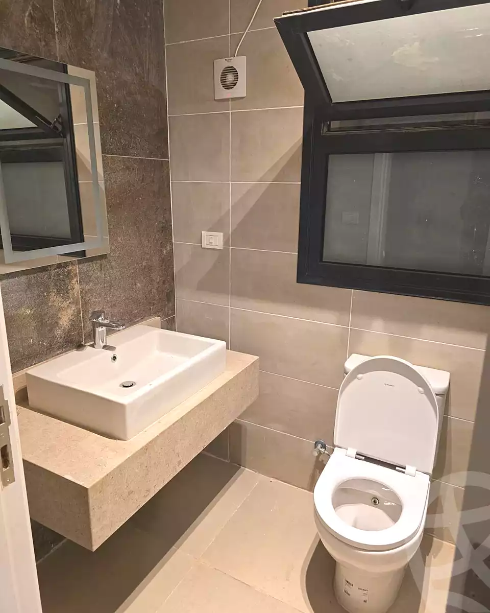 https://aqarmap.com.eg/ar/listing/6787960-for-rent-cairo-el-sheikh-zayed-city-compounds-kmbwnd-fyldj-wyst-dr-llttwyr