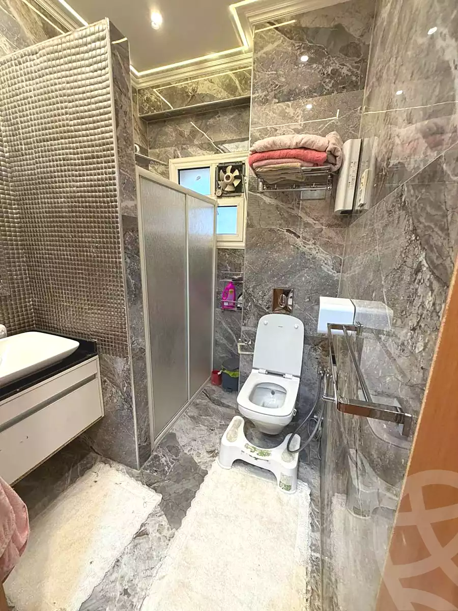 https://aqarmap.com.eg/ar/listing/6788124-for-sale-cairo-6th-of-october-compounds-dream-land-flower-resort