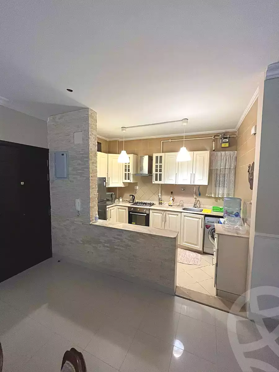 https://aqarmap.com.eg/en/listing/6788115-for-rent-cairo-el-sheikh-zayed-city-compounds-dh-drys