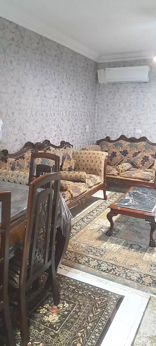 https://aqarmap.com.eg/en/listing/6788401-for-sale-cairo-6th-of-october-hadaeq-october-kmbwnd-fy-hdyq-ktwbr-ashgar-city