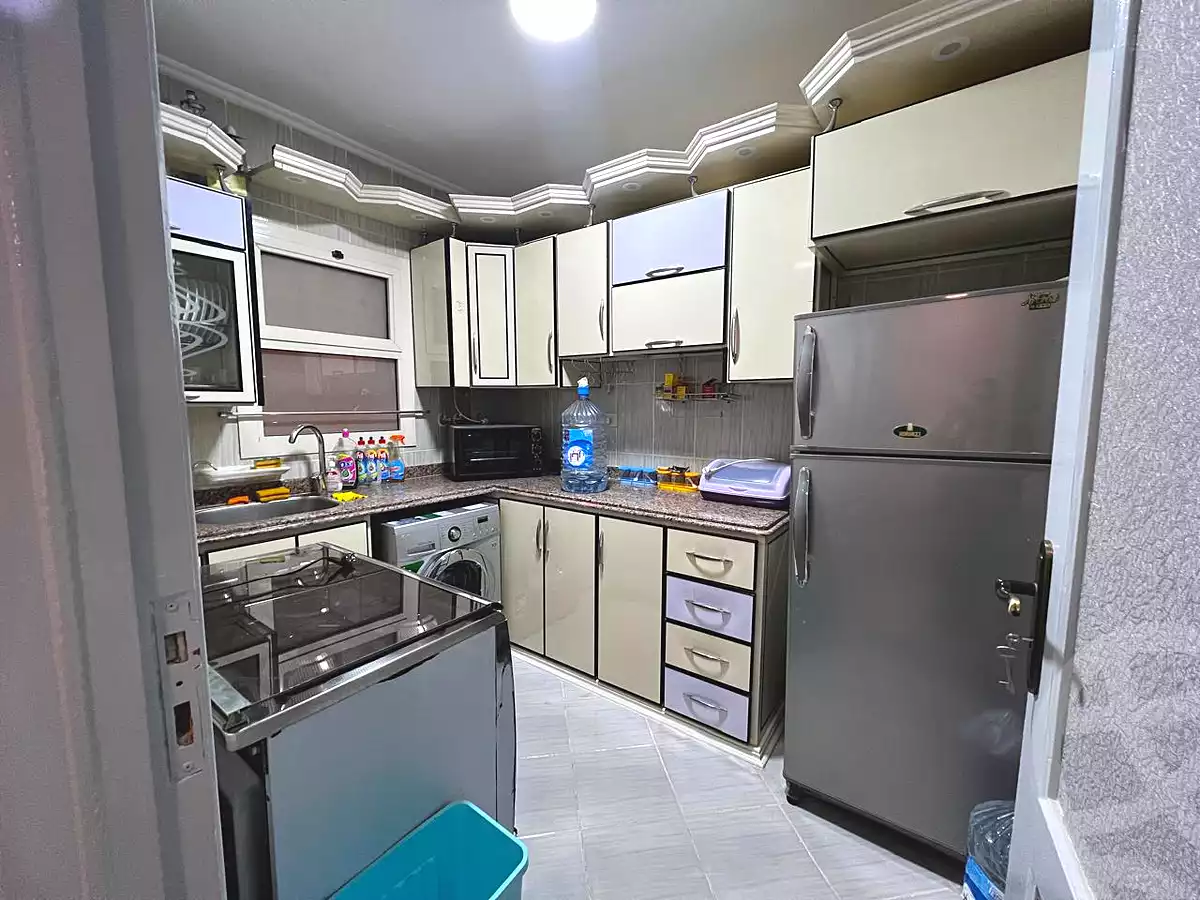https://aqarmap.com.eg/en/listing/6788401-for-sale-cairo-6th-of-october-hadaeq-october-kmbwnd-fy-hdyq-ktwbr-ashgar-city