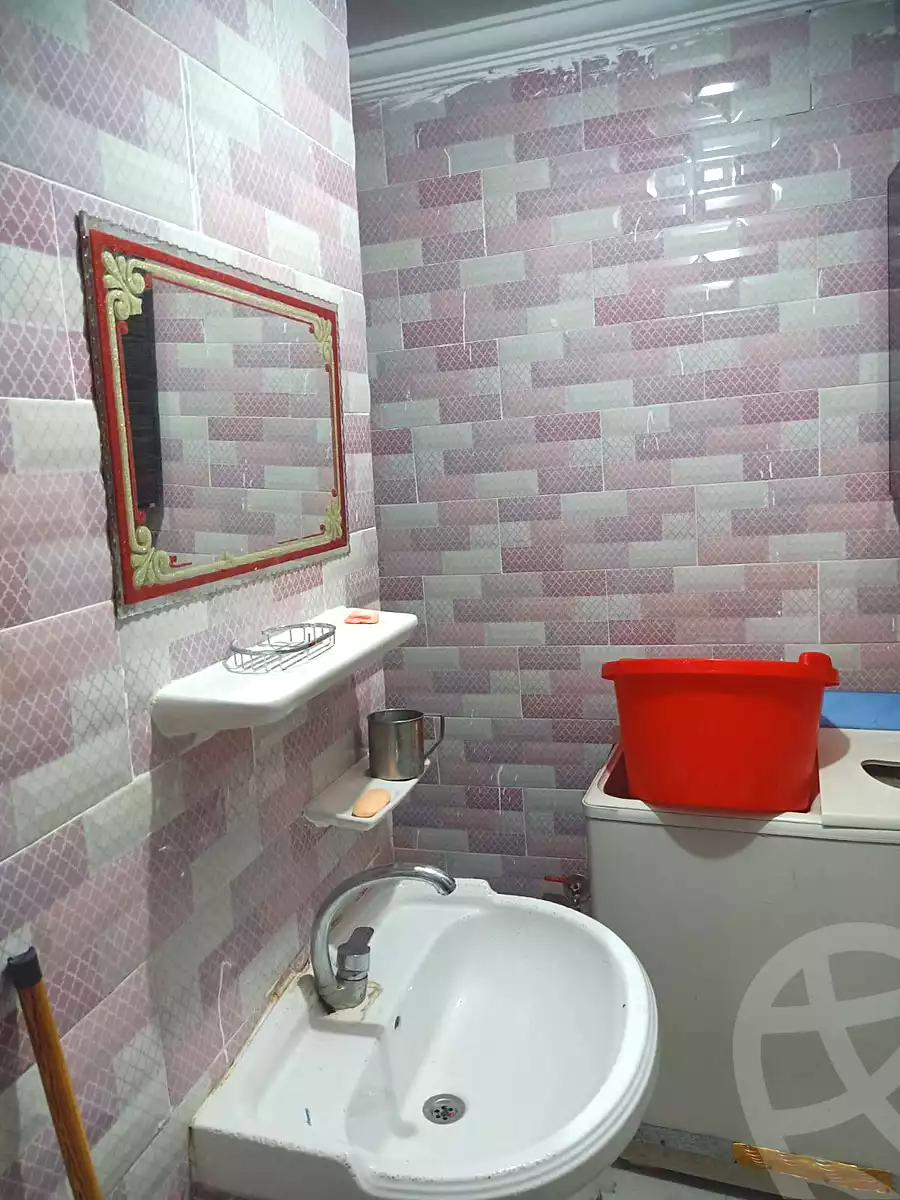 https://aqarmap.com.eg/ar/listing/6788678-for-rent-alexandria-l-jmy-el-hanouvel-kasr-al-quiri-st-1