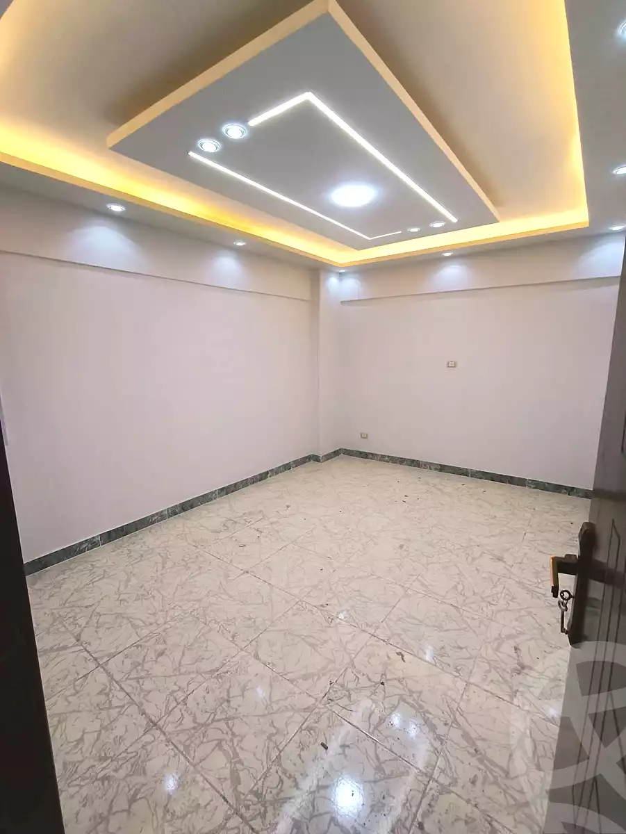 https://aqarmap.com.eg/ar/listing/6788791-for-sale-alexandria-sydy-bshr-sydy-bshr-qbly-street-30