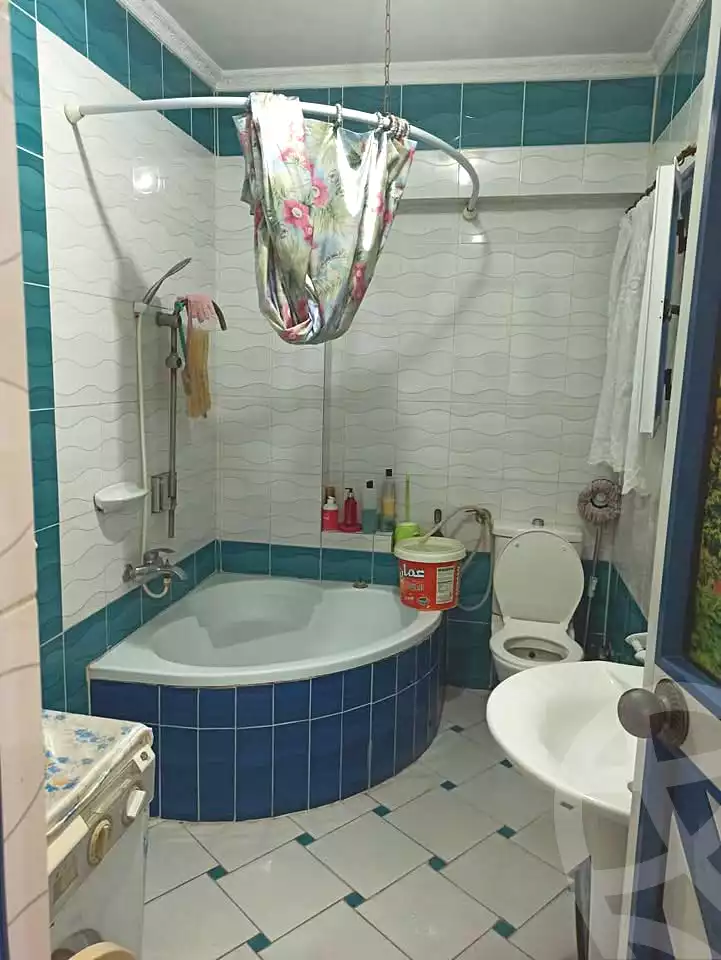 https://aqarmap.com.eg/en/listing/6789653-for-sale-alexandria-l-jmy-el-hanouvel-amr-ibn-el-aas-st