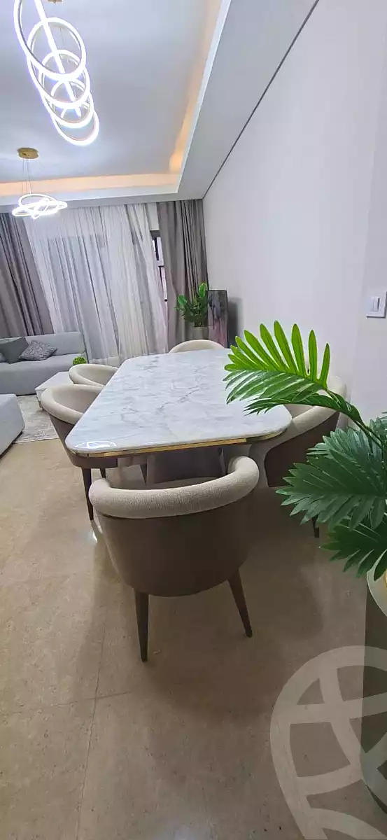 https://aqarmap.com.eg/ar/listing/6790320-for-rent-cairo-el-sheikh-zayed-city-compounds-zyd-wr-llttwyr-z-tower