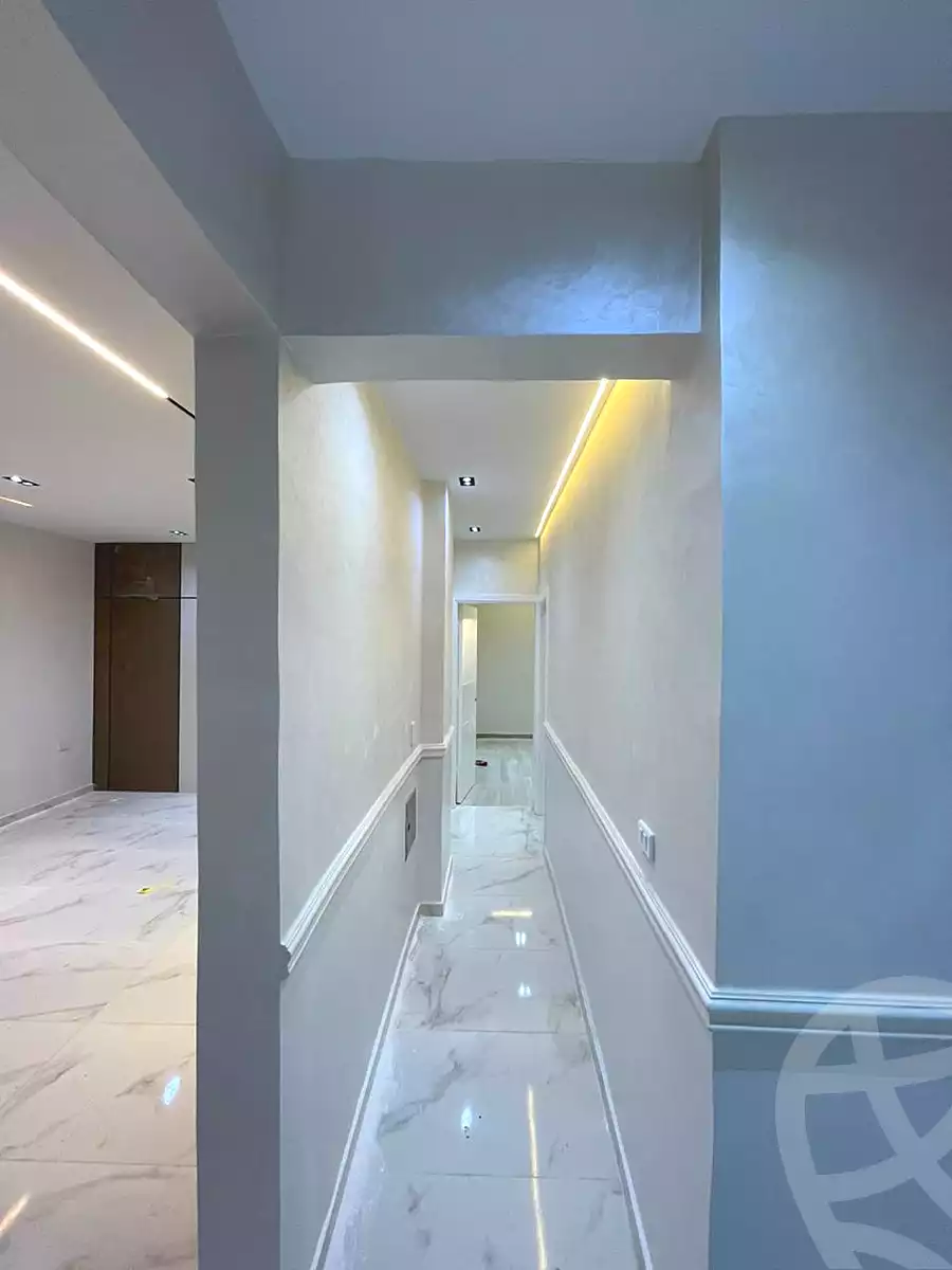 https://aqarmap.com.eg/en/listing/6790473-for-sale-cairo-6th-of-october-el-ahyaa-neighborhood-3rd-nasr-ammar-st