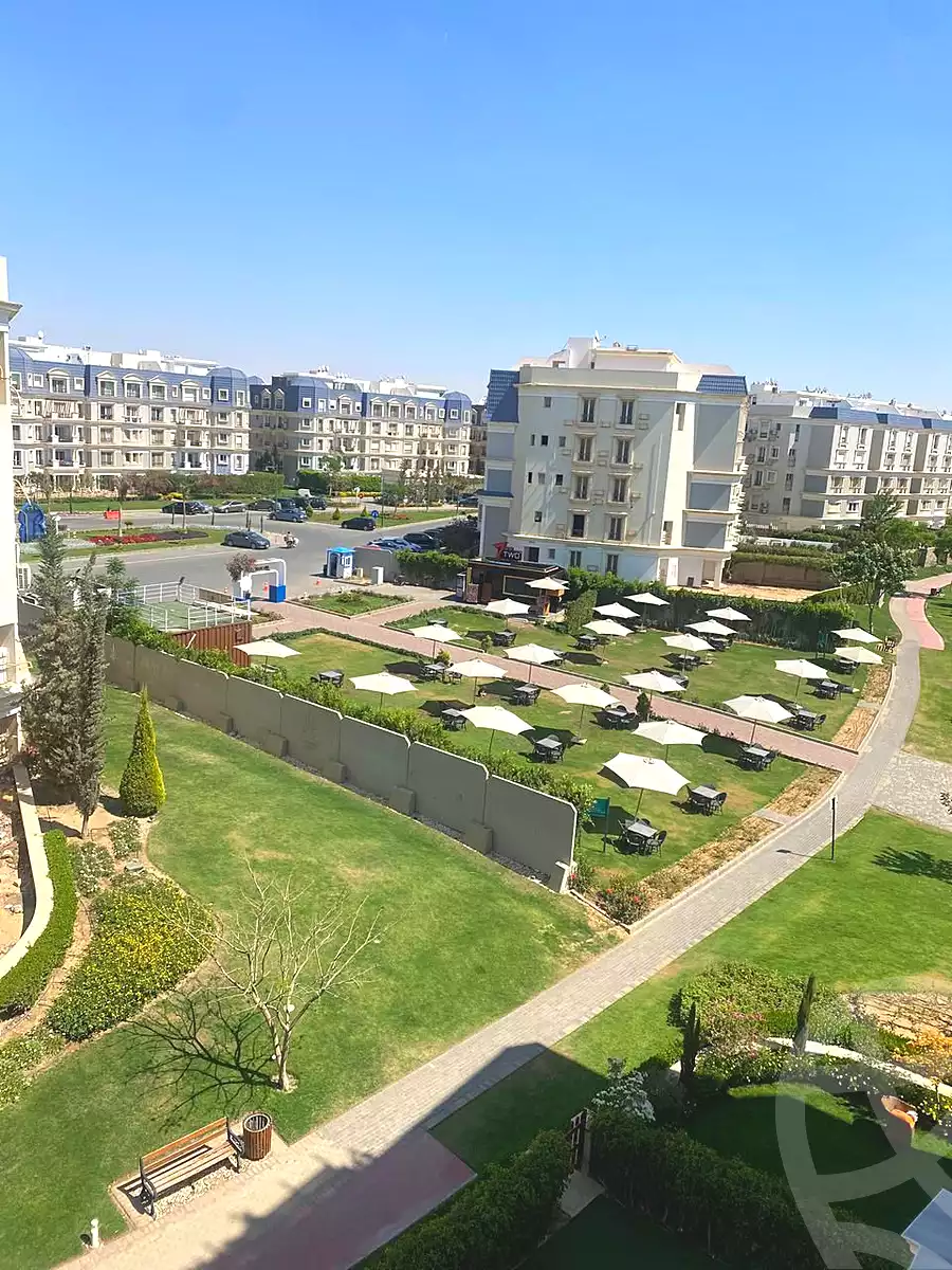 https://aqarmap.com.eg/ar/listing/6790467-for-rent-cairo-new-cairo-compounds-mountain-view-hyde-park