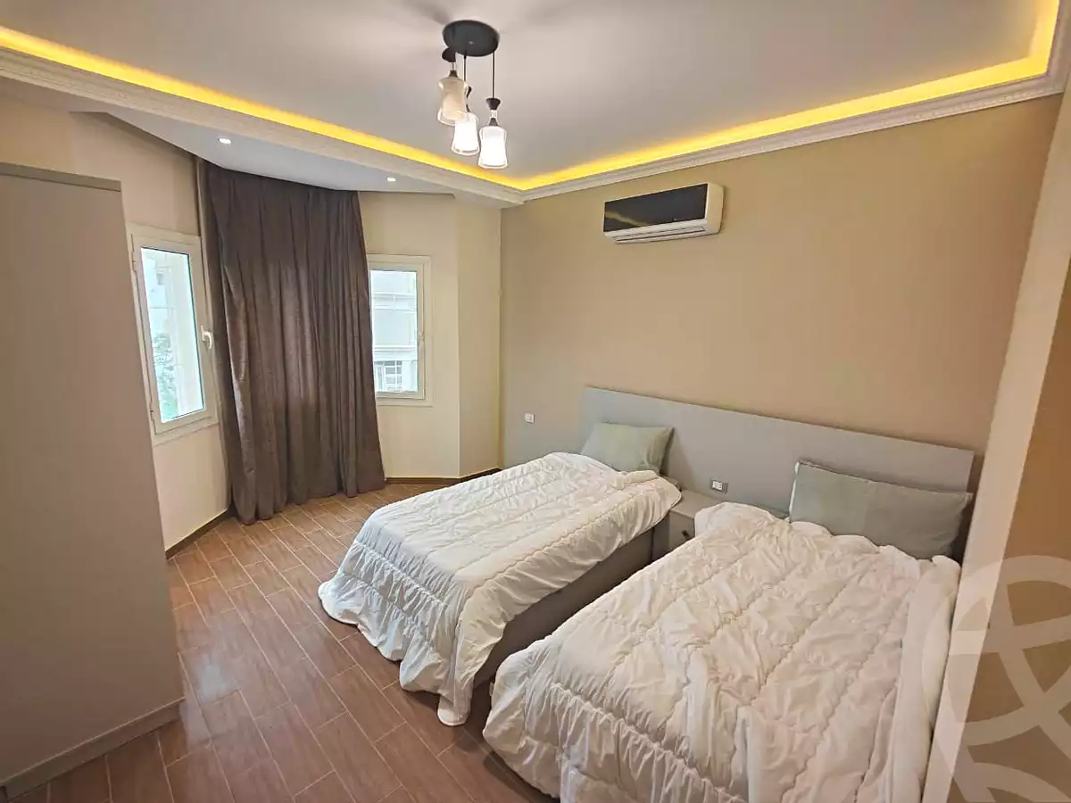 https://aqarmap.com.eg/en/listing/6790710-for-rent-cairo-new-cairo-compounds-mountain-view-hyde-park