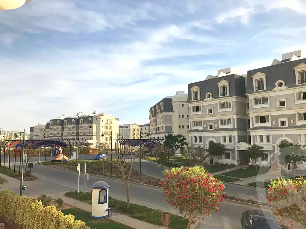 https://aqarmap.com.eg/ar/listing/6790778-for-rent-cairo-new-cairo-compounds-mountain-view-hyde-park