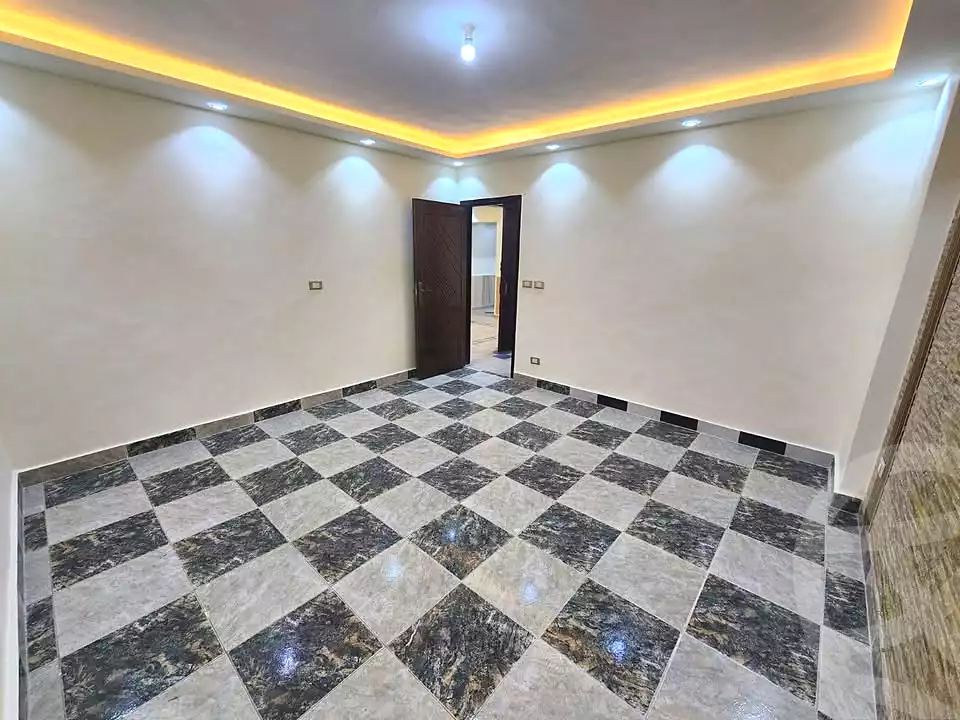 https://aqarmap.com.eg/en/listing/6791193-for-sale-alexandria-camp-cesar-port-said-street