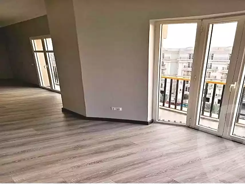 https://aqarmap.com.eg/en/listing/6790708-for-sale-cairo-new-cairo-compounds-garden-residence-hyde-park