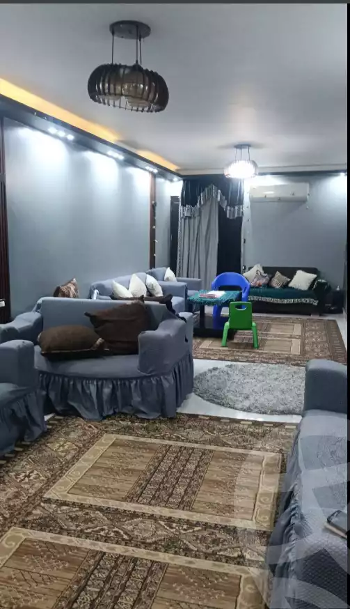 https://aqarmap.com.eg/ar/listing/6791807-for-sale-cairo-helwan-ahmed-enci-st