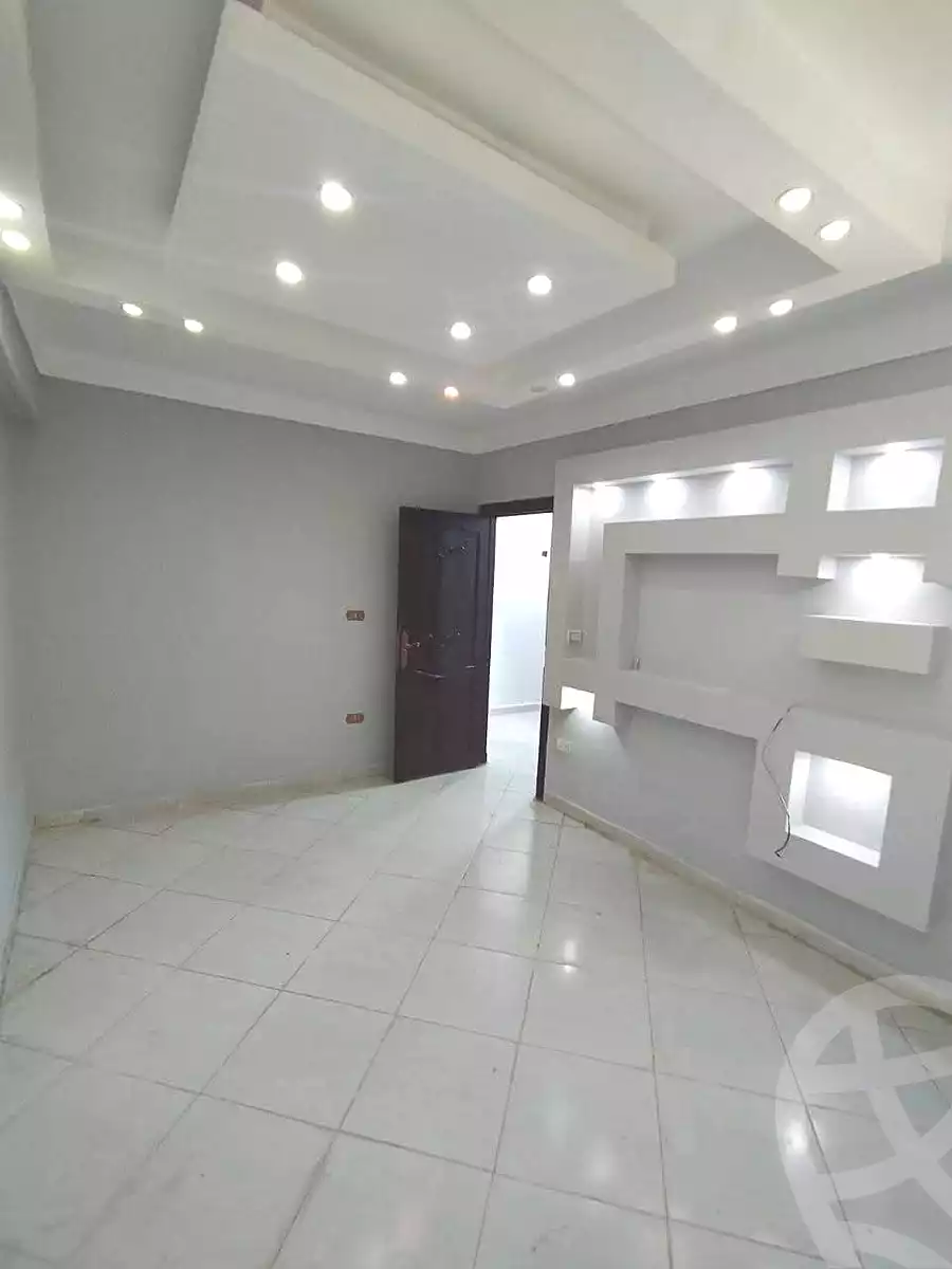 https://aqarmap.com.eg/en/listing/6791959-for-sale-alexandria-lsywf-el-falki