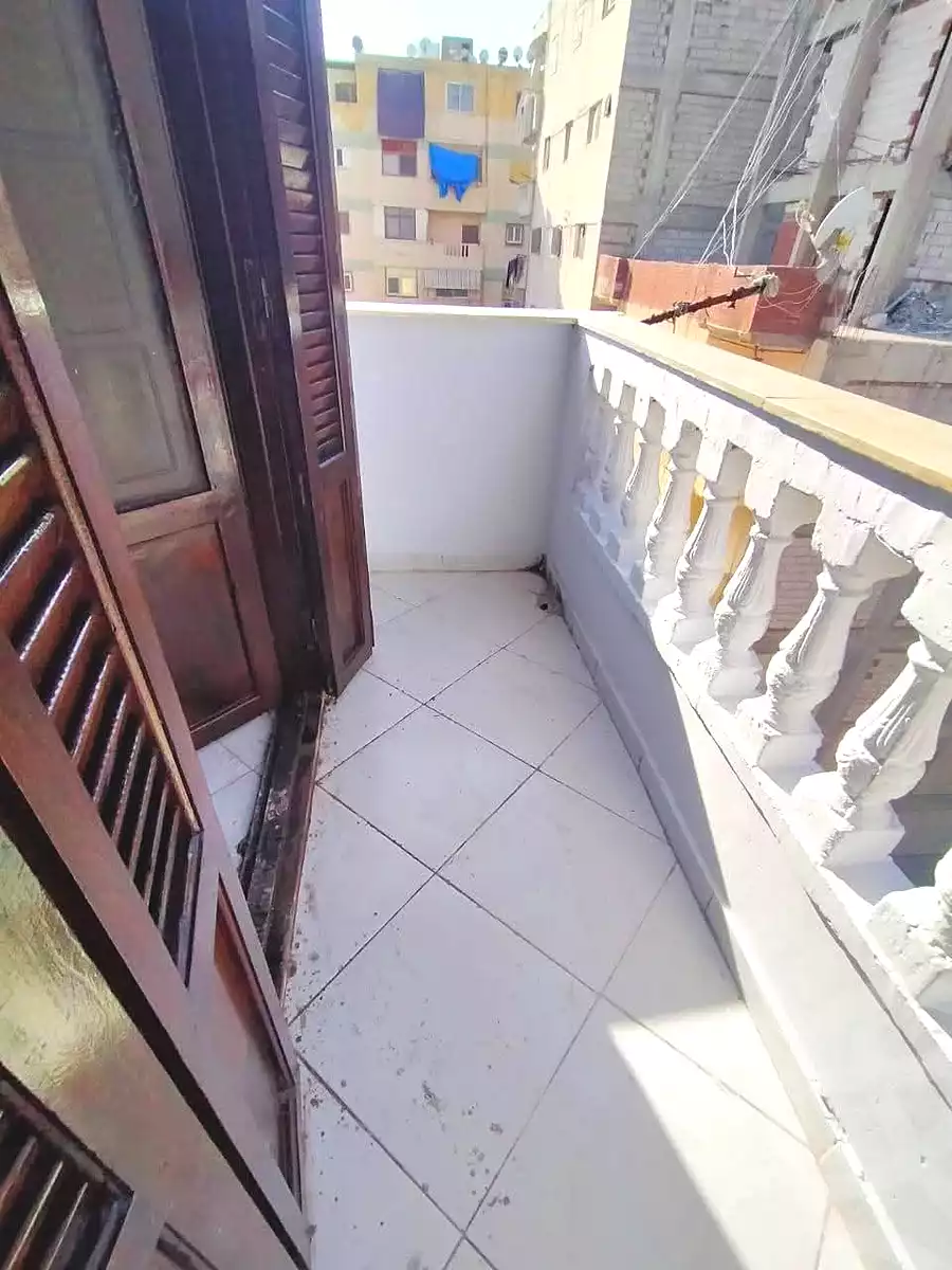 https://aqarmap.com.eg/en/listing/6791959-for-sale-alexandria-lsywf-el-falki