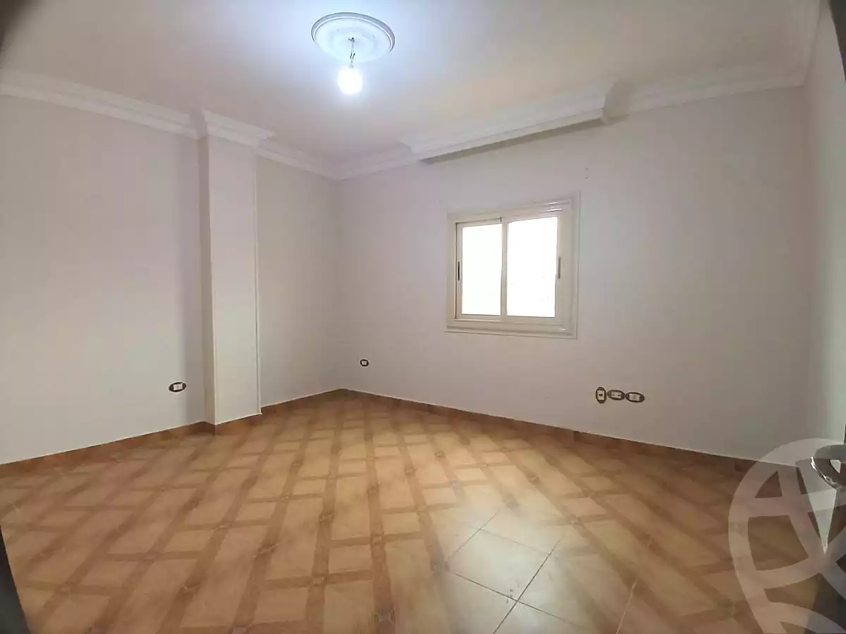 https://aqarmap.com.eg/ar/listing/6792381-for-rent-cairo-new-cairo-sharq-el-akadamiya-al-tahrir-st