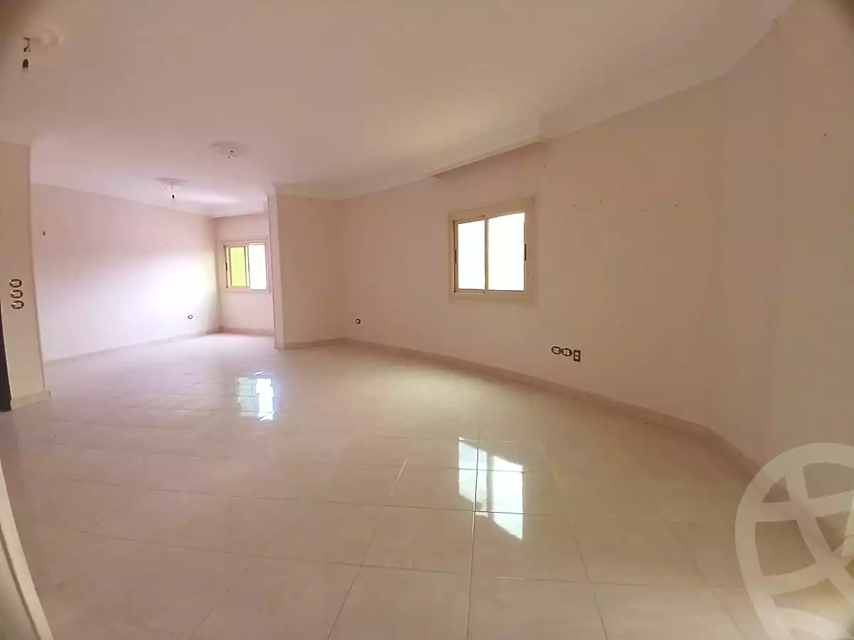 https://aqarmap.com.eg/ar/listing/6792381-for-rent-cairo-new-cairo-sharq-el-akadamiya-al-tahrir-st