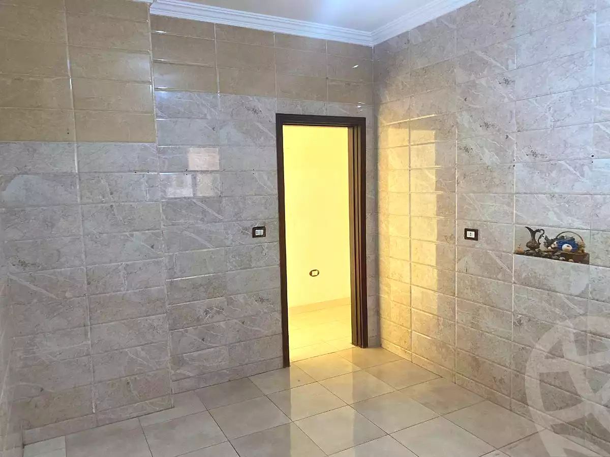 https://aqarmap.com.eg/ar/listing/6792381-for-rent-cairo-new-cairo-sharq-el-akadamiya-al-tahrir-st