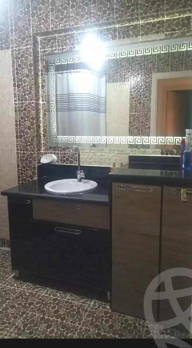 https://aqarmap.com.eg/en/listing/6792481-for-sale-alexandria-moharram-bey-zaidan-st