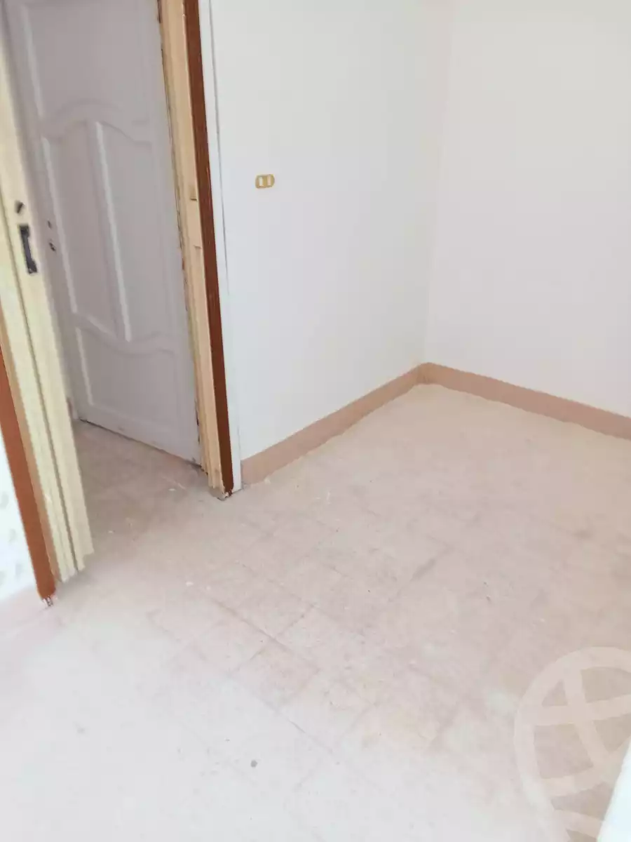https://aqarmap.com.eg/en/listing/6792597-for-sale-alexandria-bw-qyr