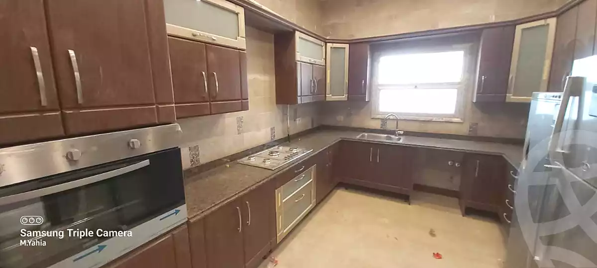 https://aqarmap.com.eg/en/listing/6792845-for-rent-cairo-new-cairo-compounds-les-rois