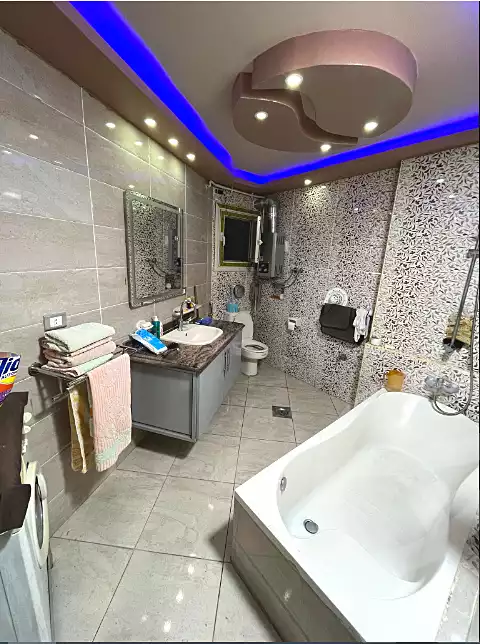 https://aqarmap.com.eg/ar/listing/6792890-for-rent-cairo-shoubra