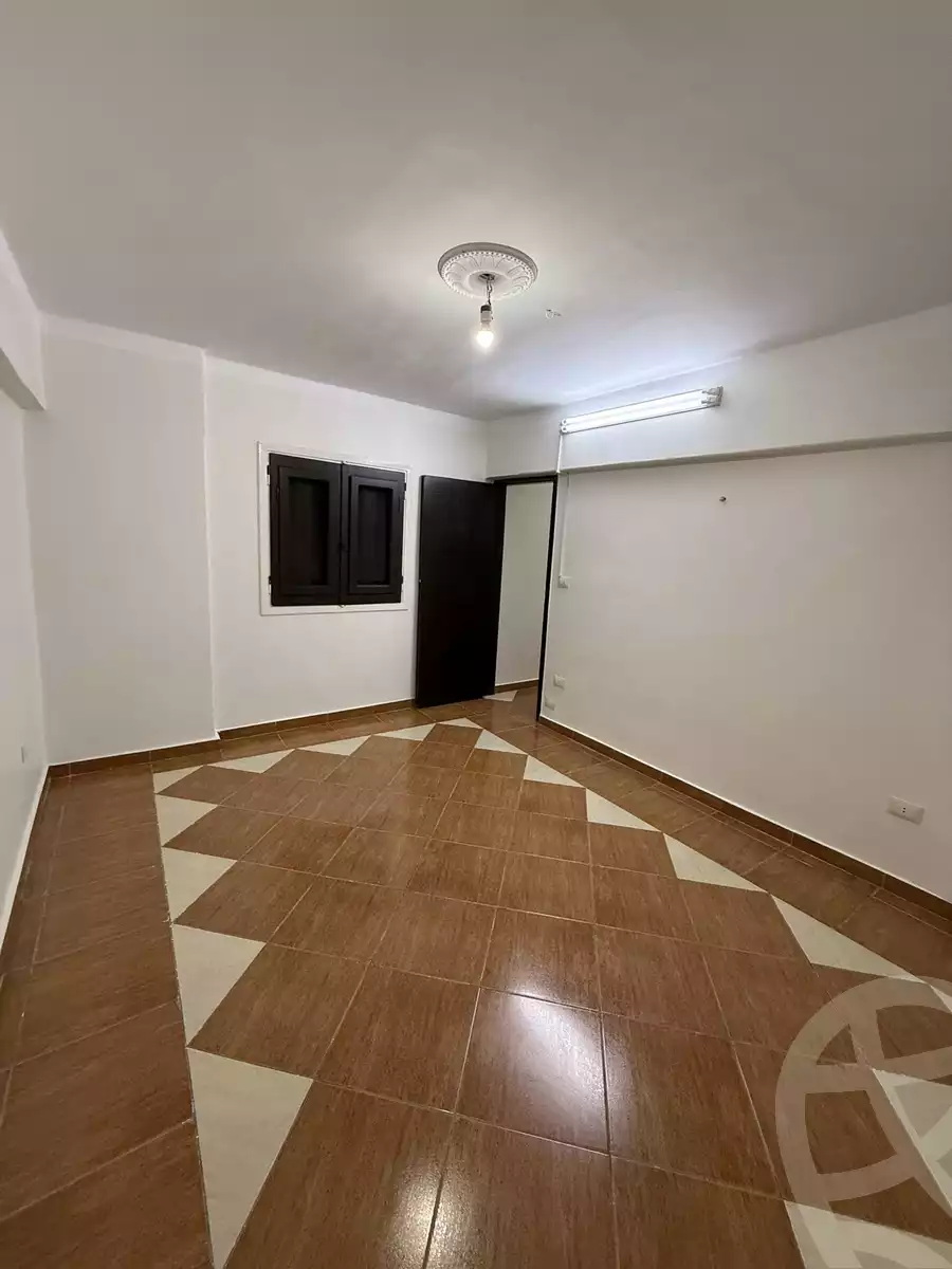 https://aqarmap.com.eg/en/listing/6793602-for-sale-alexandria-el-asafra-l-sfr-bhry