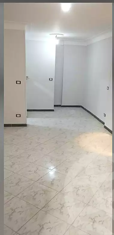 https://aqarmap.com.eg/ar/listing/6793938-for-sale-alexandria-sydy-bshr-sydy-bshr-bhry-el-fakharany-st