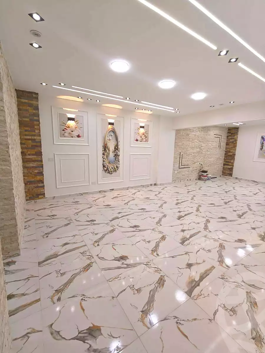 https://aqarmap.com.eg/ar/listing/6794099-for-sale-alexandria-el-asafra-l-sfr-bhry-el-geish-rd
