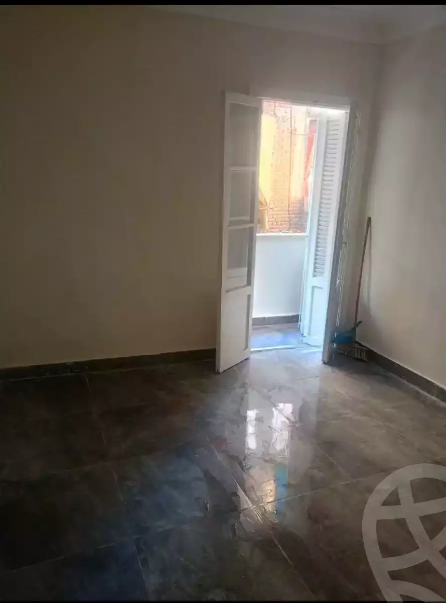 https://aqarmap.com.eg/ar/listing/6795161-for-sale-alexandria-el-asafra-l-sfr-bhry