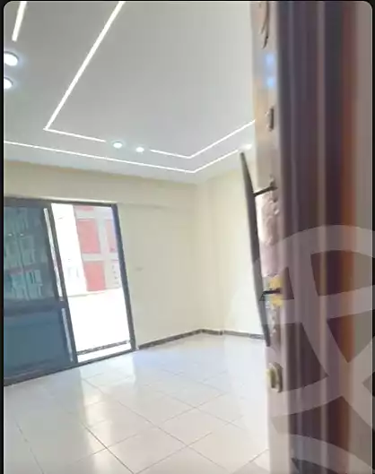 https://aqarmap.com.eg/ar/listing/6795773-for-sale-alexandria-el-asafra-shr-45