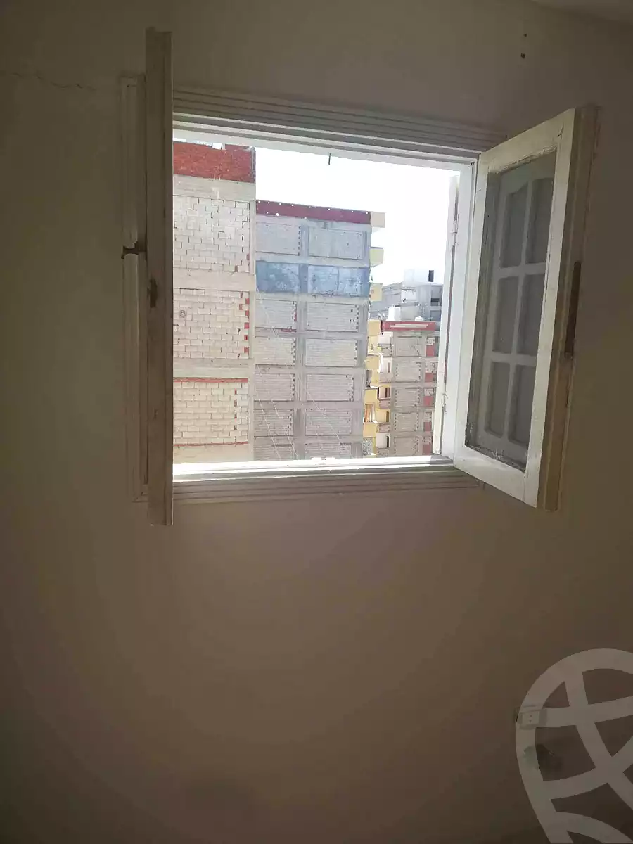 https://aqarmap.com.eg/en/listing/6796330-for-sale-alexandria-lsywf-el-falki