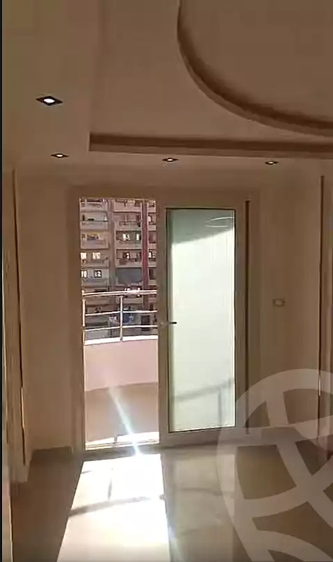 https://aqarmap.com.eg/ar/listing/6796573-for-sale-alexandria-sydy-bshr-sydy-bshr-bhry-street-15