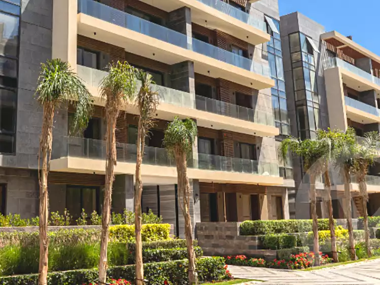 https://aqarmap.com.eg/en/listing/6795375-for-sale-cairo-new-cairo-compounds-el-patio-oro