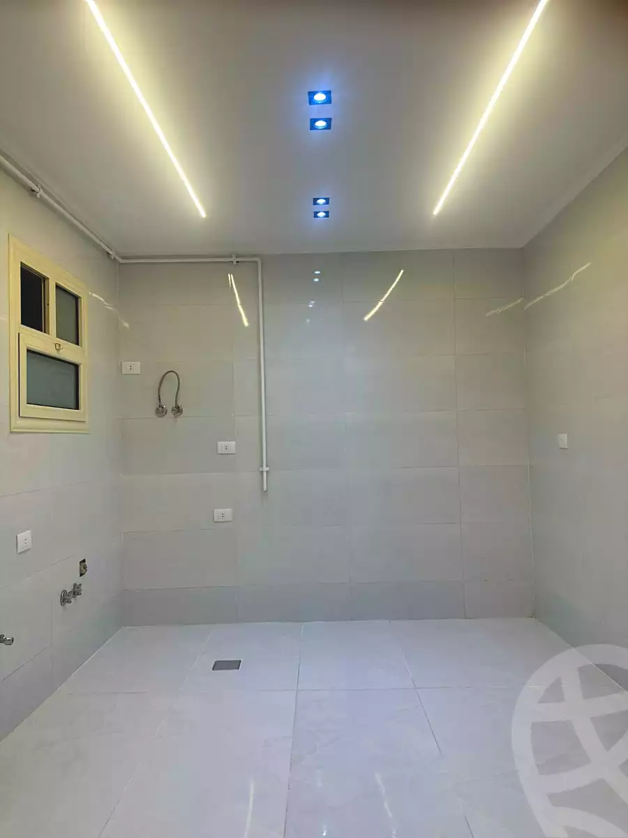 https://aqarmap.com.eg/ar/listing/6796598-for-sale-cairo-6th-of-october-el-ahyaa-neighborhood-4th-neighbourhood-1