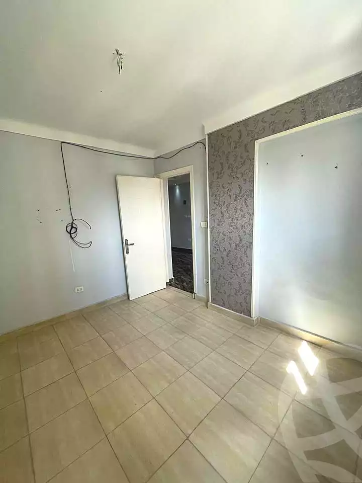 https://aqarmap.com.eg/ar/listing/6796750-for-sale-alexandria-sydy-bshr-sydy-bshr-bhry-shr-mhmd-njyb