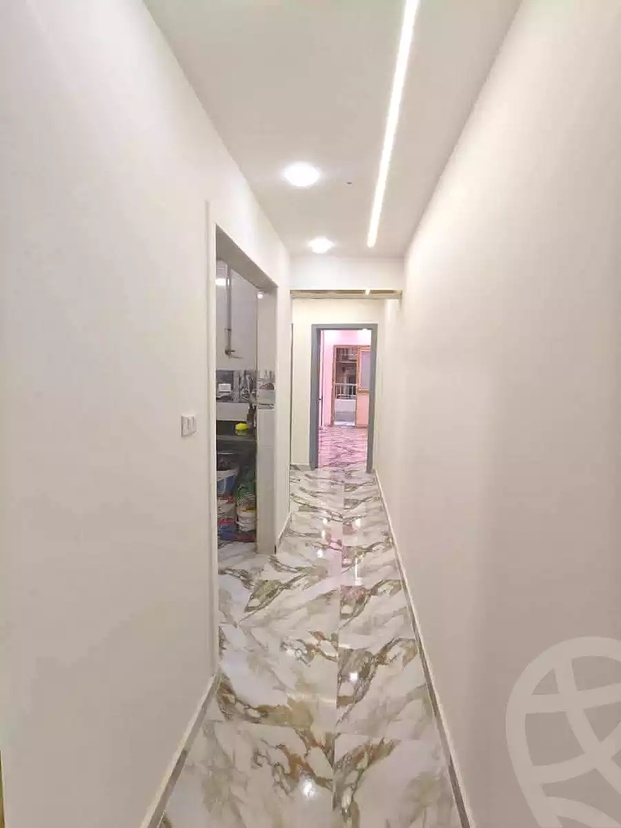 https://aqarmap.com.eg/ar/listing/6796756-for-sale-alexandria-sydy-bshr-sydy-bshr-bhry-gamal-abd-el-nasir-st