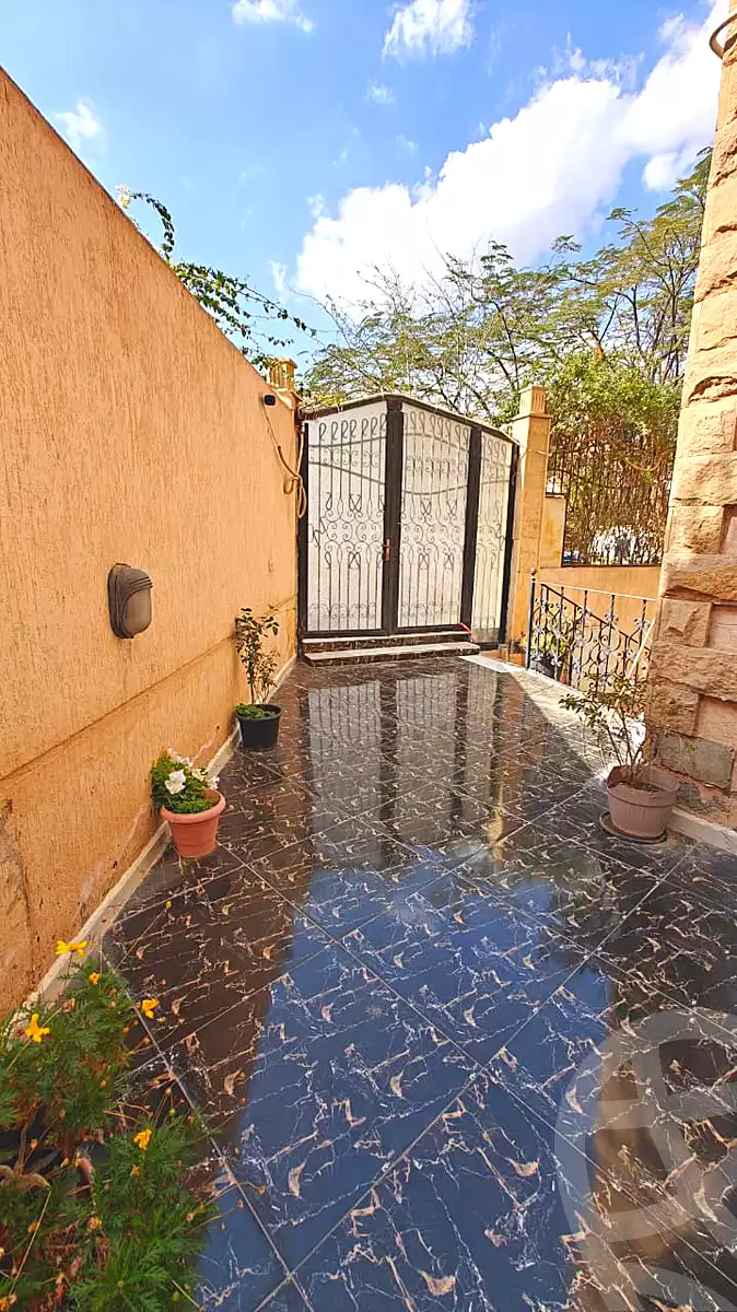 https://aqarmap.com.eg/ar/listing/6796760-for-sale-cairo-el-sheikh-zayed-city-mntq-fr-y-bmdyn-lshykh-zyd